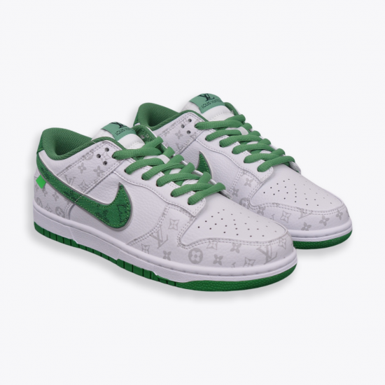 NIKE SB Dunk Low LV